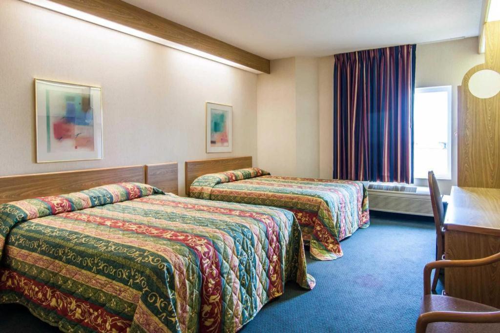 Rodeway Inn Сейлем Екстер'єр фото