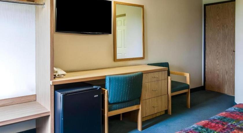 Rodeway Inn Сейлем Екстер'єр фото