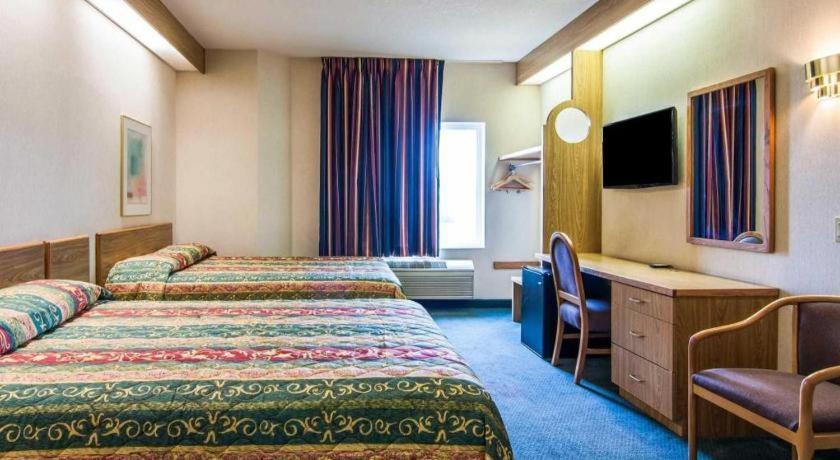 Rodeway Inn Сейлем Екстер'єр фото