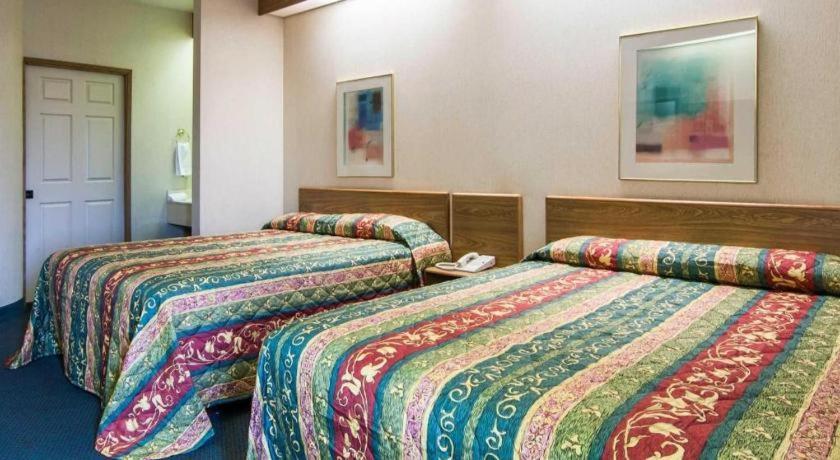 Rodeway Inn Сейлем Екстер'єр фото