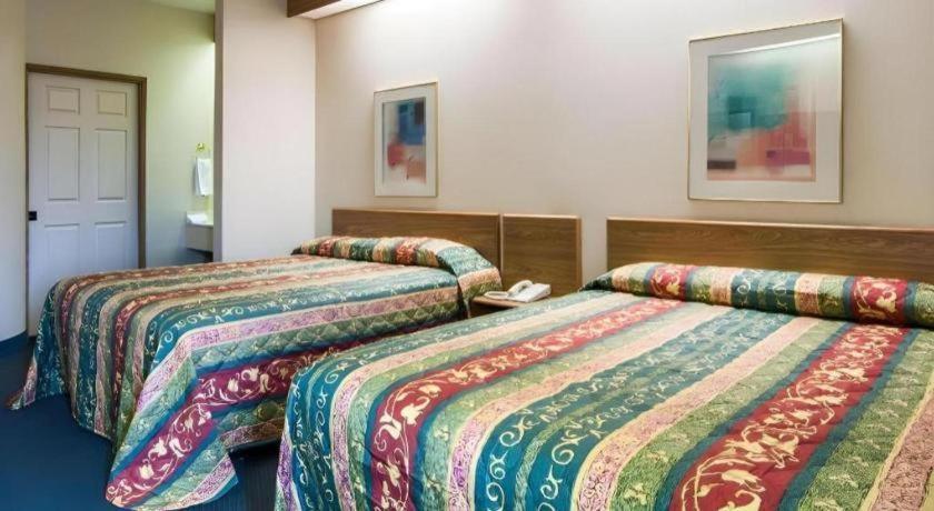 Rodeway Inn Сейлем Екстер'єр фото